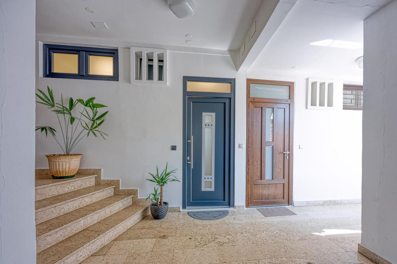 Sara Luxury In City Center Poreč Dış mekan fotoğraf